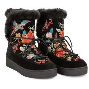 Womens New Black Boots Johnny Was Freya Embroidered Bootie EU Size 6